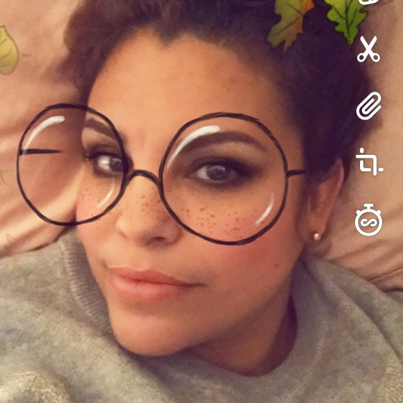 Meet your Posher, Cecilia - Picture 1 of 1